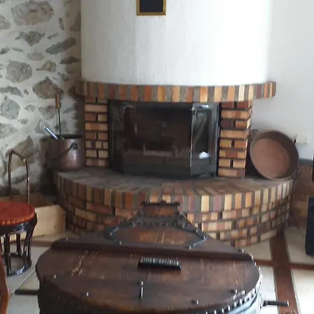 Maison Confortable A Cheminee Et Jardin Casa vacanze *